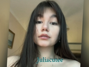juliacutee Tube video asiatique