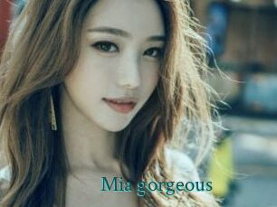 Mia_gorgeous