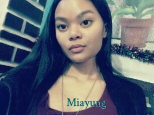 Mia_yung